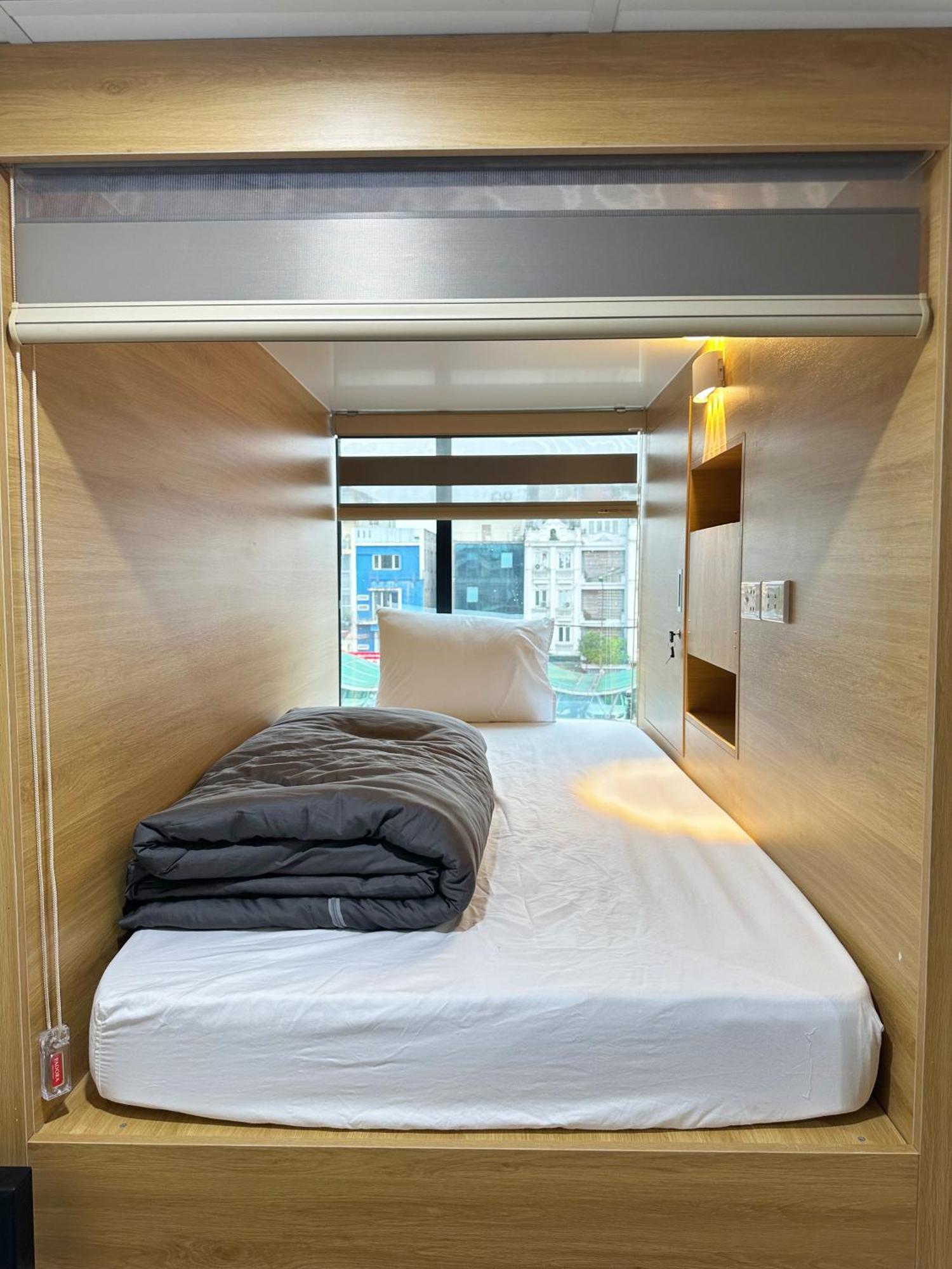 Hanoi Capsule Station Hostel Bagian luar foto