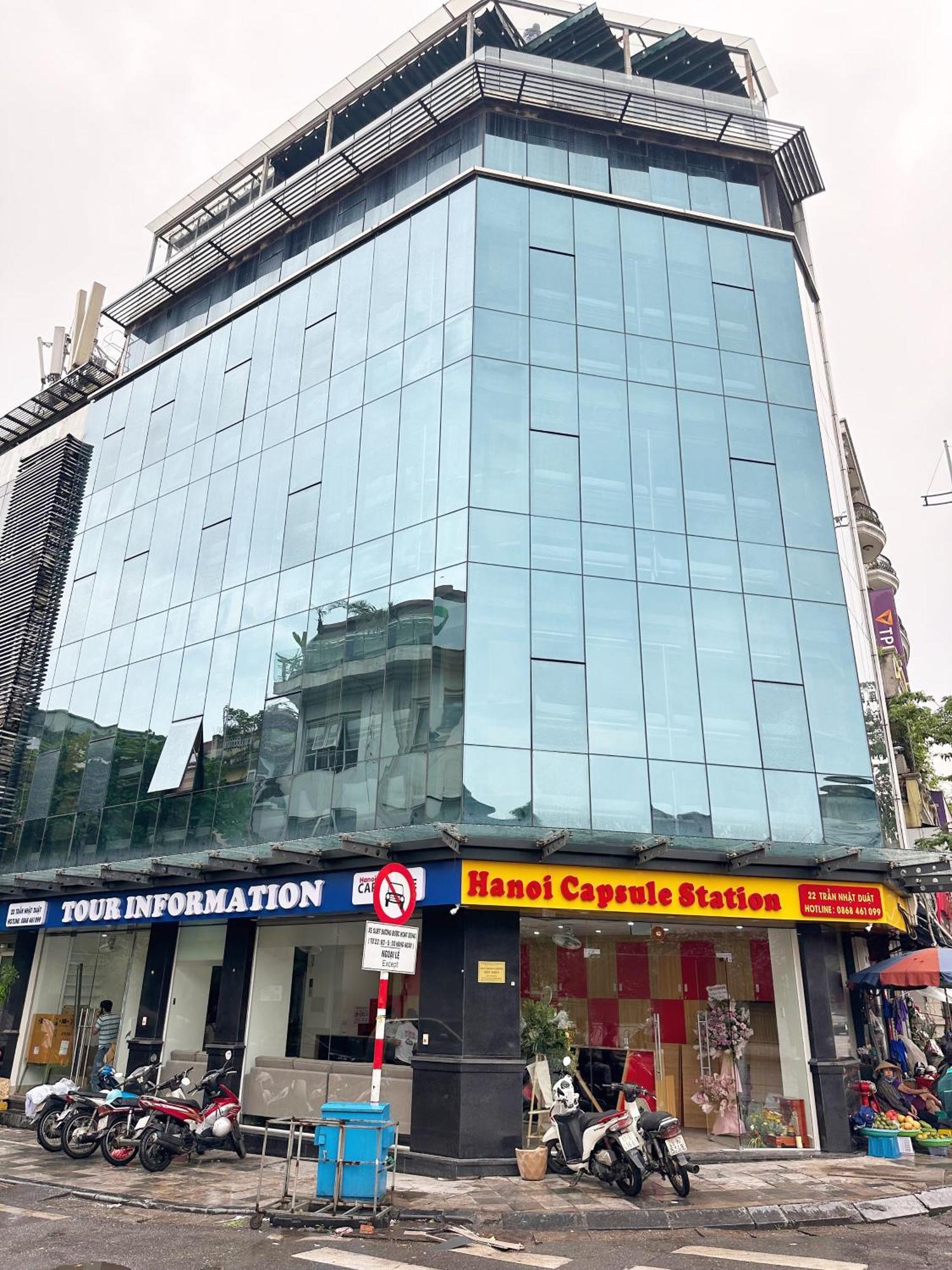 Hanoi Capsule Station Hostel Bagian luar foto